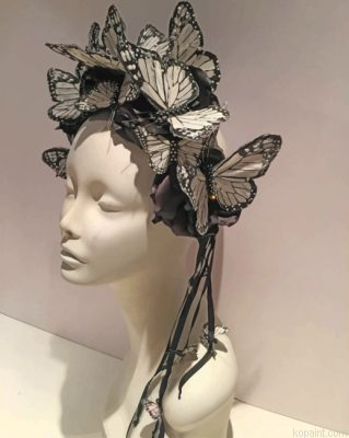 Butterfly Woman Sculpture Painting By Numberss.png